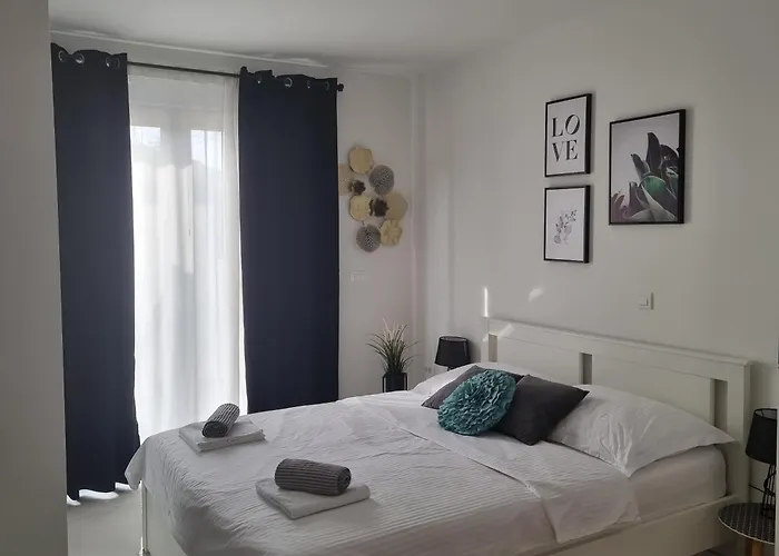 Bella Vista