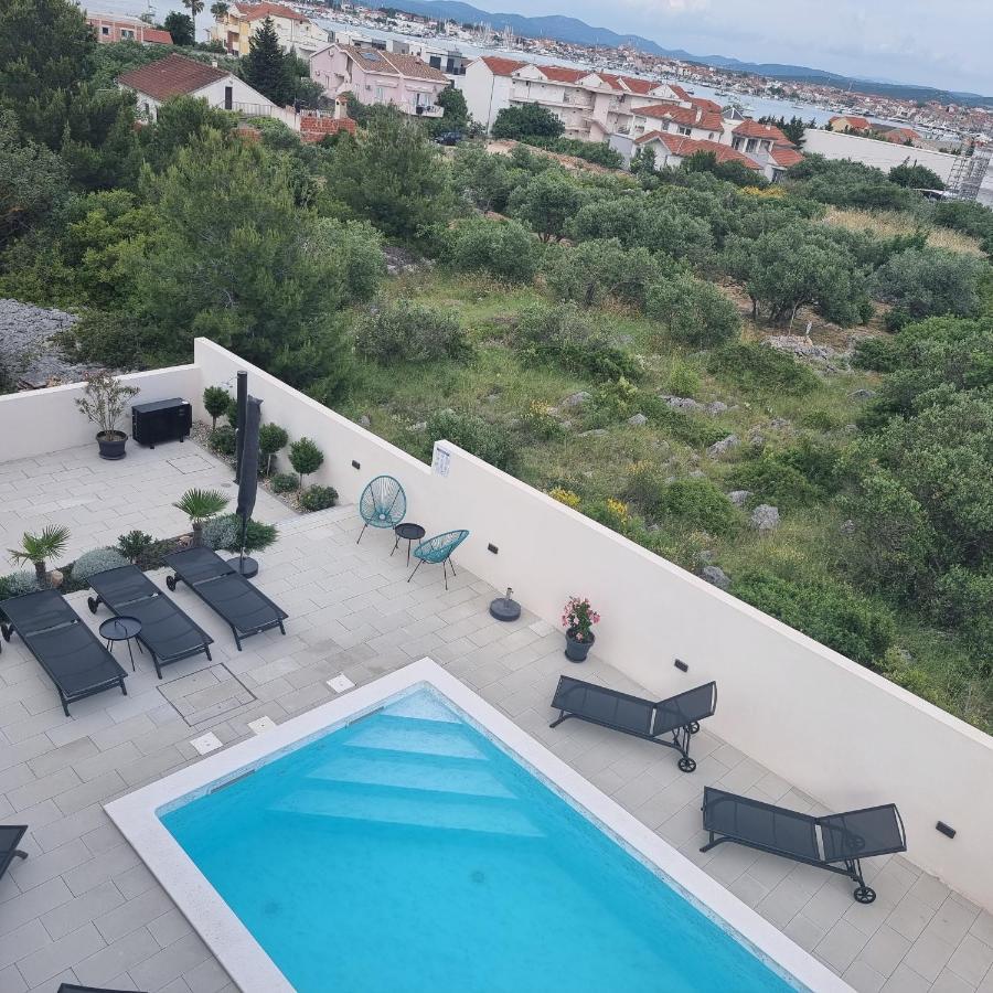 Bella Vista