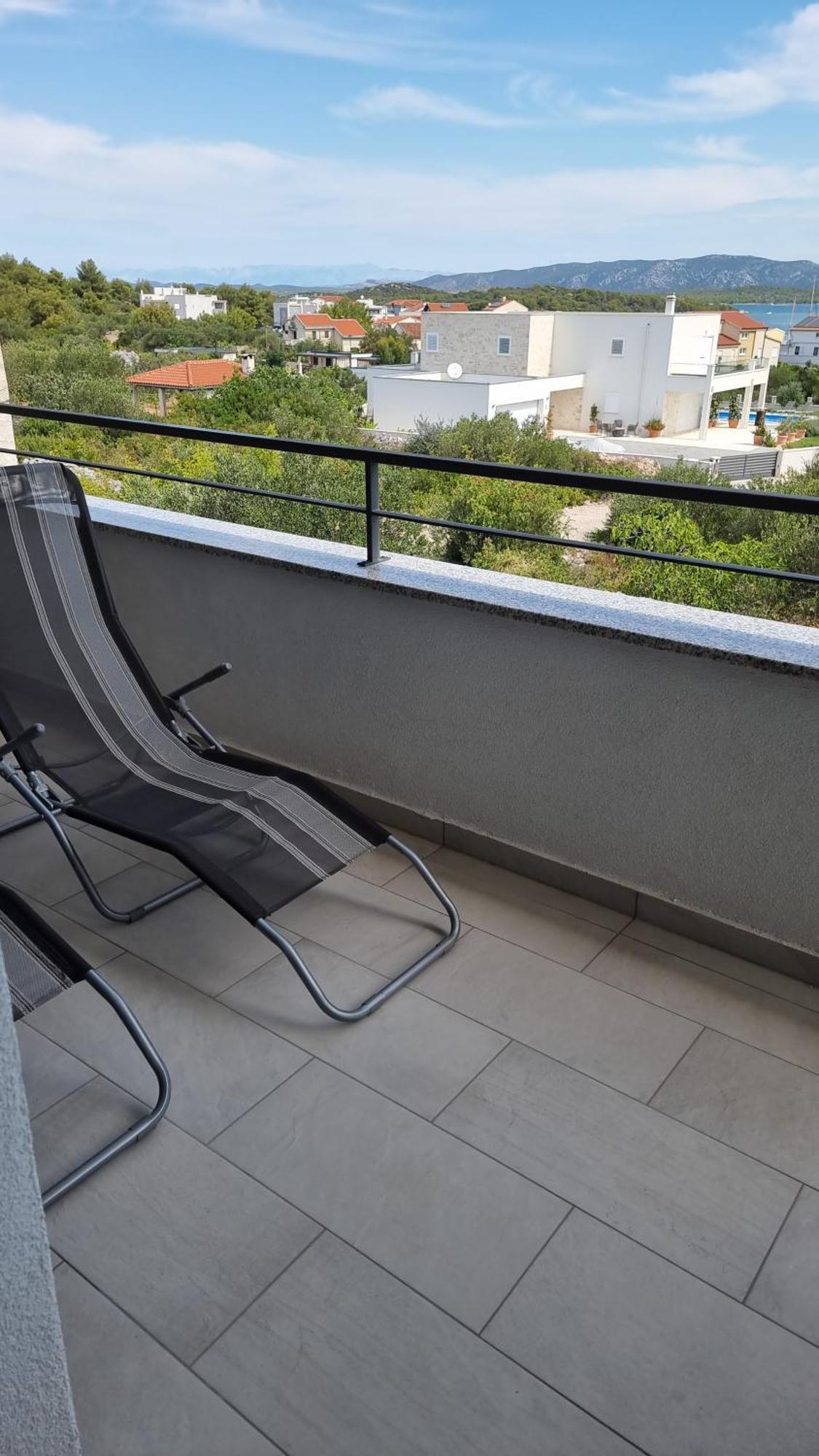 Apartment Bella Vista Murter